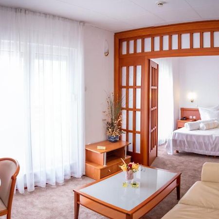 Hotel Integra Doboj Bagian luar foto