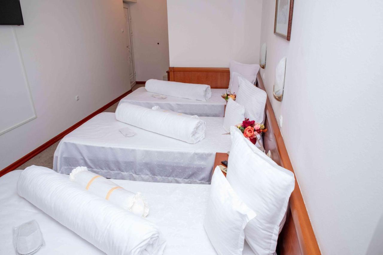 Hotel Integra Doboj Bagian luar foto